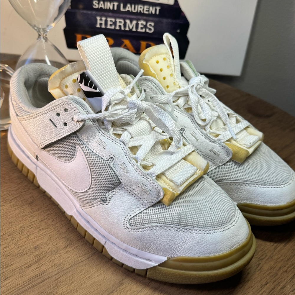White Nike size 10